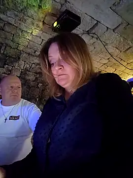 lady charlyne online show from December 2025 08:16:02 PM