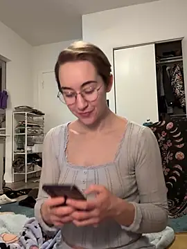 Snapshot of ketarisenup chatting on March 2025 01:24:02 AM ketarisenup online show from March 2025 01:24:02 AM