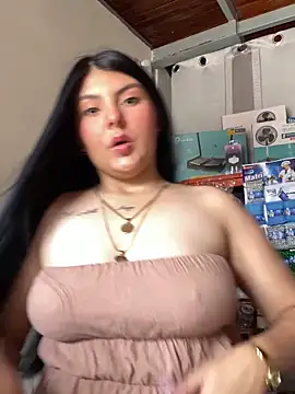 Snapshot of bella_isabela chatting on October 2025 01:40:02 PM bella isabela online show from October 2025 01:40:02 PM