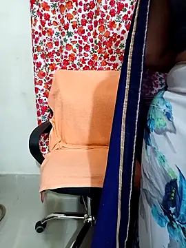 Snapshot of Priya_Boudi chatting on March 2026 06:14:02 PM Priya Boudi online show from March 2026 06:14:02 PM