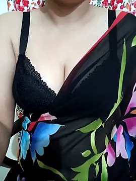 Snapshot of Priya_Boudi chatting on March 2026 06:01:01 PM Priya Boudi online show from March 2026 06:01:01 PM