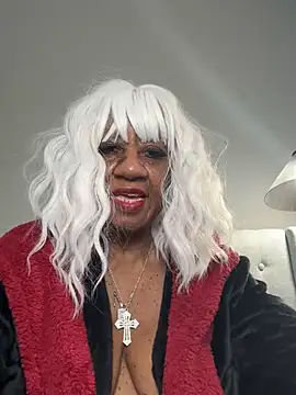 BreanaDivine online show from March 2025 09:22:01 PM