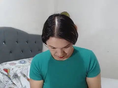 Snapshot of Chantal_hott chatting on March 2025 04:23:01 PM Chantal hott online show from March 2025 04:23:01 PM