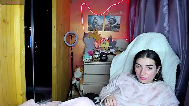 Snapshot of Fiery_Brunette_ chatting on March 2026 02:47:01 AM Fiery Brunette online show from March 2026 02:47:01 AM