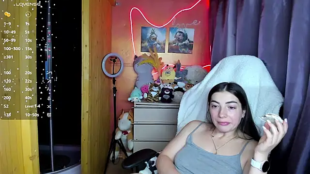 Snapshot of Fiery_Brunette_ chatting on March 2026 03:03:02 AM Fiery Brunette online show from March 2026 03:03:02 AM