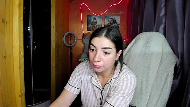 Snapshot of Fiery_Brunette_ chatting on March 2026 03:56:01 AM Fiery Brunette online show from March 2026 03:56:01 AM