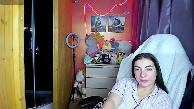 Snapshot of Fiery_Brunette_ chatting on March 2026 11:43:02 AM Fiery Brunette online show from March 2026 11:43:02 AM