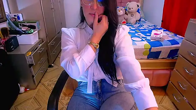 BitterMomXxx online show from February 2025 12:57:01 AM