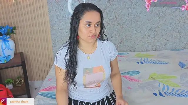 Snapshot of sabrina_shark_ chatting on December 2025 01:34:01 AM sabrina shark online show from December 2025 01:34:01 AM