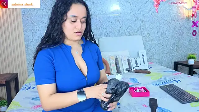 Snapshot of sabrina_shark_ chatting on February 2026 03:26:01 AM sabrina shark online show from February 2026 03:26:01 AM