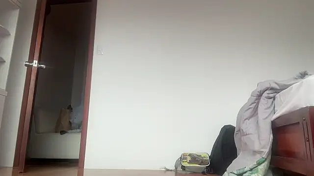 Snapshot of ChocolateCakeQueen chatting on November 2025 01:12:02 PM ChocolateCakeQueen online show from November 2025 01:12:02 PM