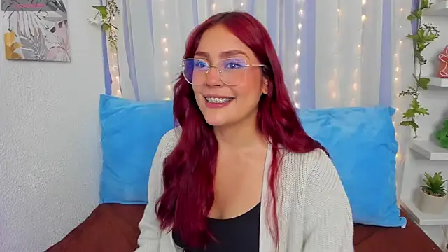 Snapshot of HazzelGray chatting on January 2025 02:45:01 PM HazzelGray online show from January 2025 02:45:01 PM