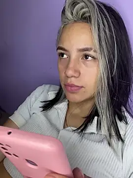 hannahb-e online show from March 2025 02:17:01 AM