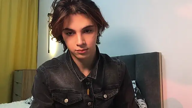 Snapshot of k0sta_ chatting on January 2025 10:00:02 AM k0sta online show from January 2025 10:00:02 AM