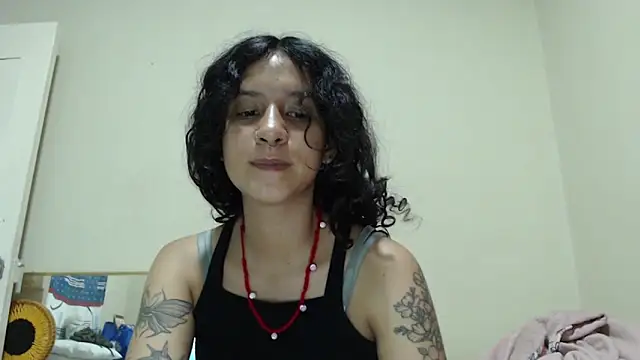 Snapshot of AlinaWoolf_ chatting on June 2026 02:53:02 AM AlinaWoolf online show from June 2026 02:53:02 AM