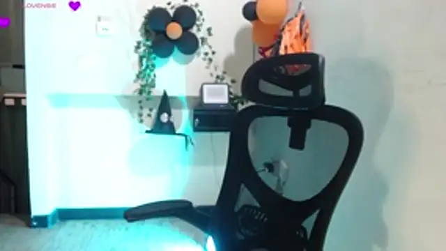  samara online show from October 2025 12:06:02 PM