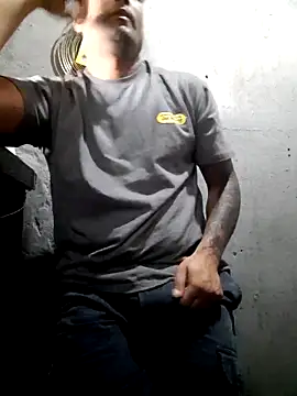 hecwil8 online show from November 2025 12:27:02 PM