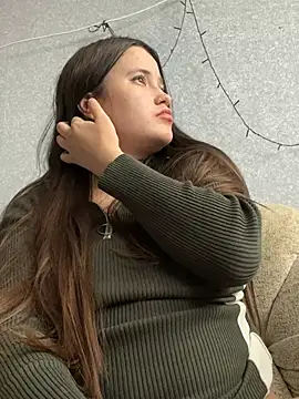 Snapshot of Angel__lika chatting on February 2025 09:42:01 AM Angel  lika online show from February 2025 09:42:01 AM