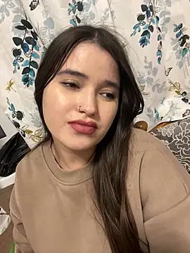 Snapshot of Angel__lika chatting on March 2025 09:02:02 PM Angel  lika online show from March 2025 09:02:02 PM