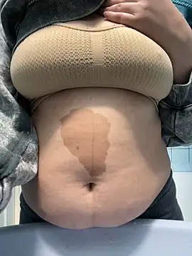 Snapshot of Angel__lika chatting on October 2025 04:24:02 PM Angel  lika online show from October 2025 04:24:02 PM