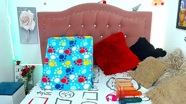 Snapshot of AngeDrty chatting on January 2025 03:36:02 AM AngeDrty online show from January 2025 03:36:02 AM