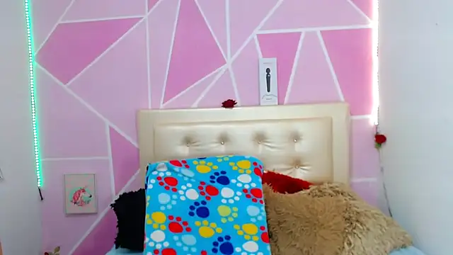 Snapshot of AngeDrty chatting on September 2025 06:52:02 PM AngeDrty online show from September 2025 06:52:02 PM