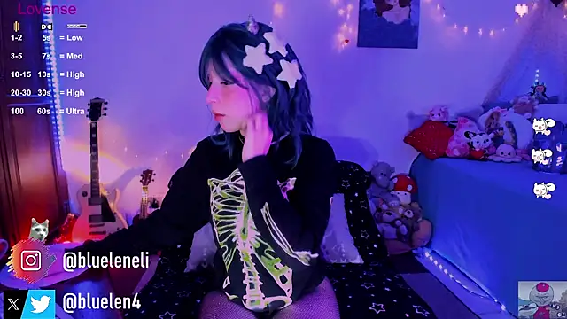 bluelen online show from February 2025 08:01:01 AM