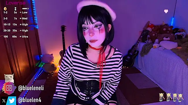 Snapshot of bluelen chatting on March 2026 10:43:02 AM bluelen online show from March 2026 10:43:02 AM