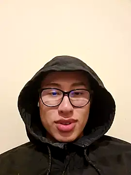 SrLuis18 online show from December 2024 03:59:02 AM