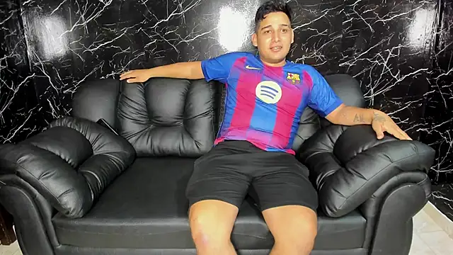 sweethot    online show from September 2025 02:38:02 PM