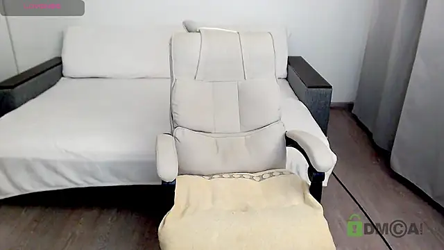 Kira Winner online show from December 2024 04:16:02 PM