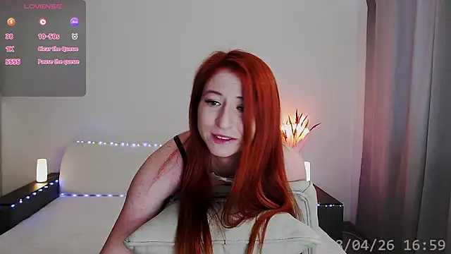 Snapshot of Kira_Winner chatting on April 2026 02:00:02 PM Kira Winner online show from April 2026 02:00:02 PM