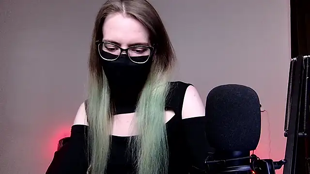 Snapshot of amber_candyfloss chatting on December 2024 11:02:01 PM amber candyfloss online show from December 2024 11:02:01 PM