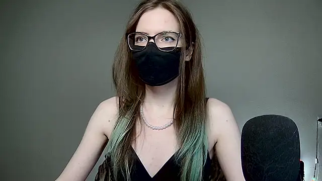 amber candyfloss online show from November 2025 12:54:01 AM