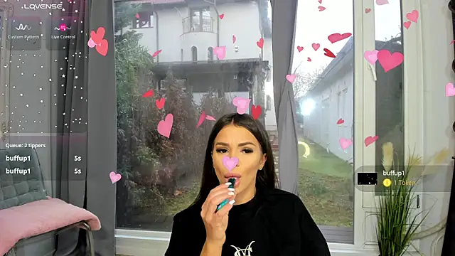 Snapshot of Selena_Reeves chatting on December 2024 08:35:01 AM Selena Reeves online show from December 2024 08:35:01 AM