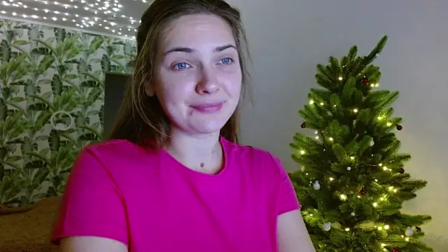 Snapshot of Olivia_shine chatting on December 2024 05:25:01 AM Olivia shine online show from December 2024 05:25:01 AM