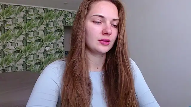 Snapshot of Olivia_shine chatting on October 2025 04:20:02 AM Olivia shine online show from October 2025 04:20:02 AM