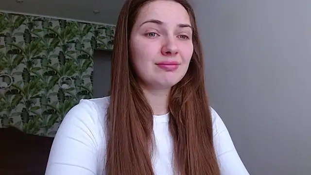 Olivia shine online show from February 2026 05:37:02 AM