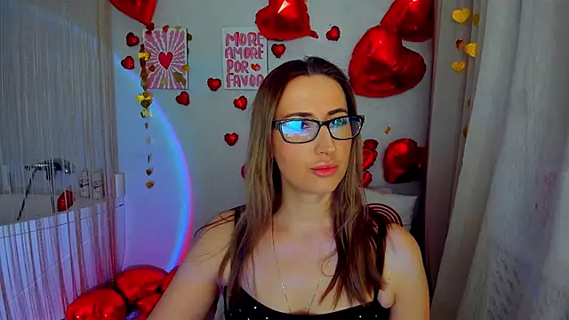 Snapshot of PassionGlow chatting on February 2026 07:34:02 PM PassionGlow online show from February 2026 07:34:02 PM