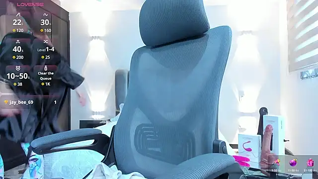 AnaRuiz online show from March 2025 12:15:01 PM