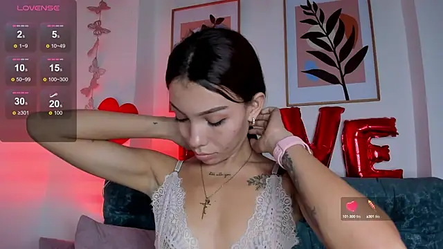 amysc online show from February 2025 07:54:01 PM