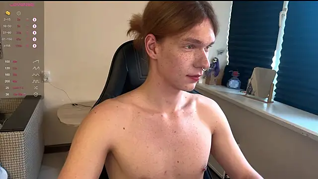 carthylovvve online show from February 2026 12:56:01 PM