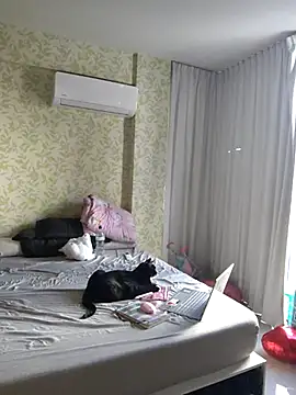 samilux5 online show from February 2025 08:04:02 PM