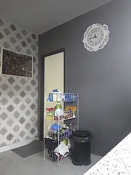 samilux5 online show from October 2025 02:51:01 PM