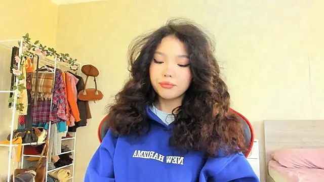 wastforu online show from October 2025 06:12:01 AM