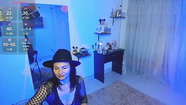 lollita 23  online show from February 2025 02:06:02 PM