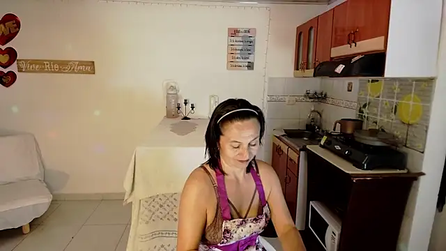 lollita 23  online show from March 2026 07:58:01 PM