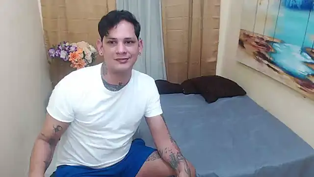 two monstercock online show from November 2025 06:31:01 PM