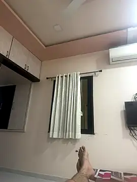 Snapshot of hornyguy271192 chatting on November 2025 08:51:01 PM hornyguy271192 online show from November 2025 08:51:01 PM