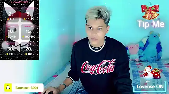 Snapshot of Liamscott_ chatting on December 2024 05:39:02 AM Liamscott online show from December 2024 05:39:02 AM